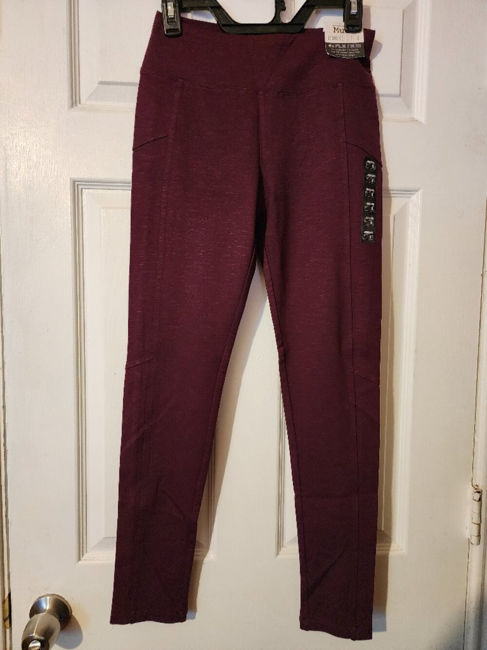 NWT Mudd Ponte 4xFLX Stretch Burgundy Jeggings Size Small Pull-On Pants